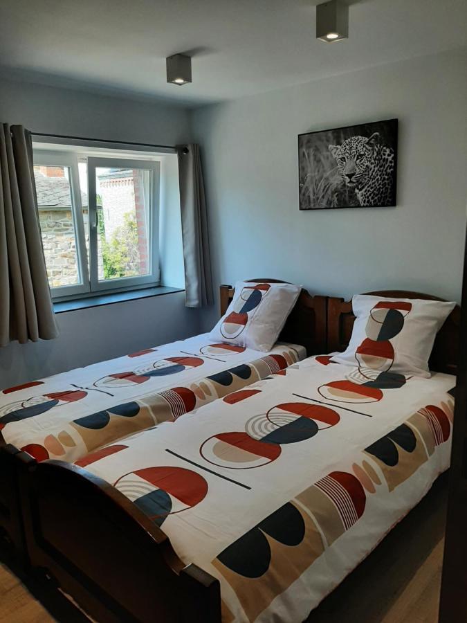 Le Sommet Du Condroz Apartment ซิเนย์ ภายนอก รูปภาพ